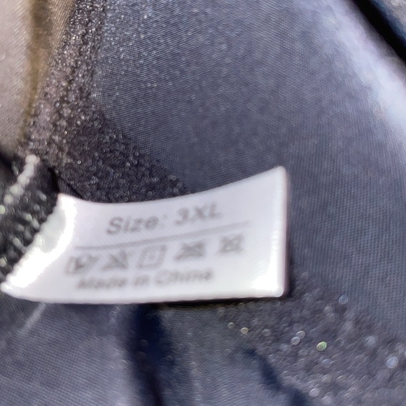 NEW Black Triple clasp BRA soft no lines back size says 3XL chine it’s a Med fit - Picture 7 of 9